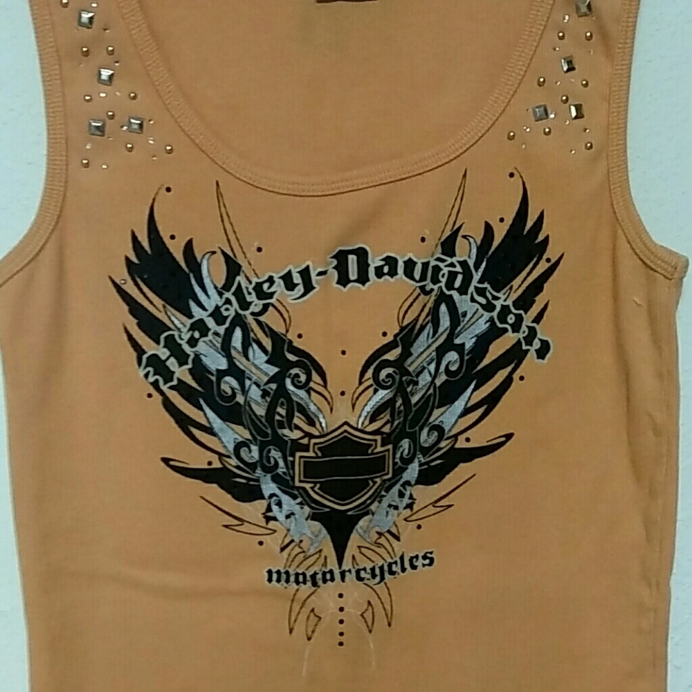 Light orange never worn tank top
